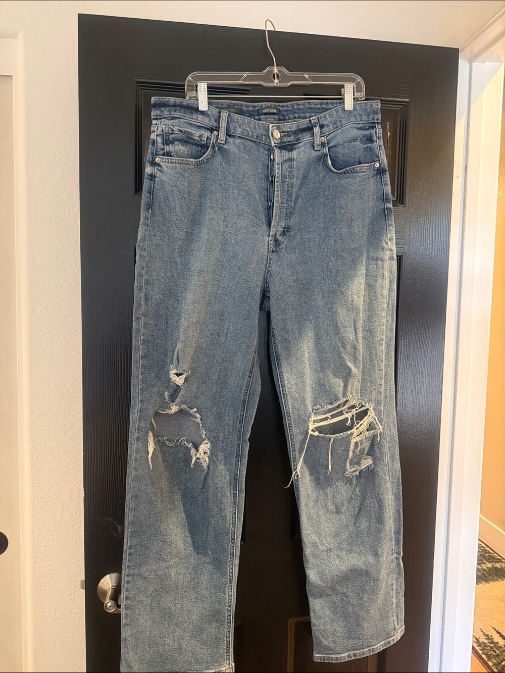 Wild Fable Distressed Straight-Leg Women’s Jeans - Light Blue